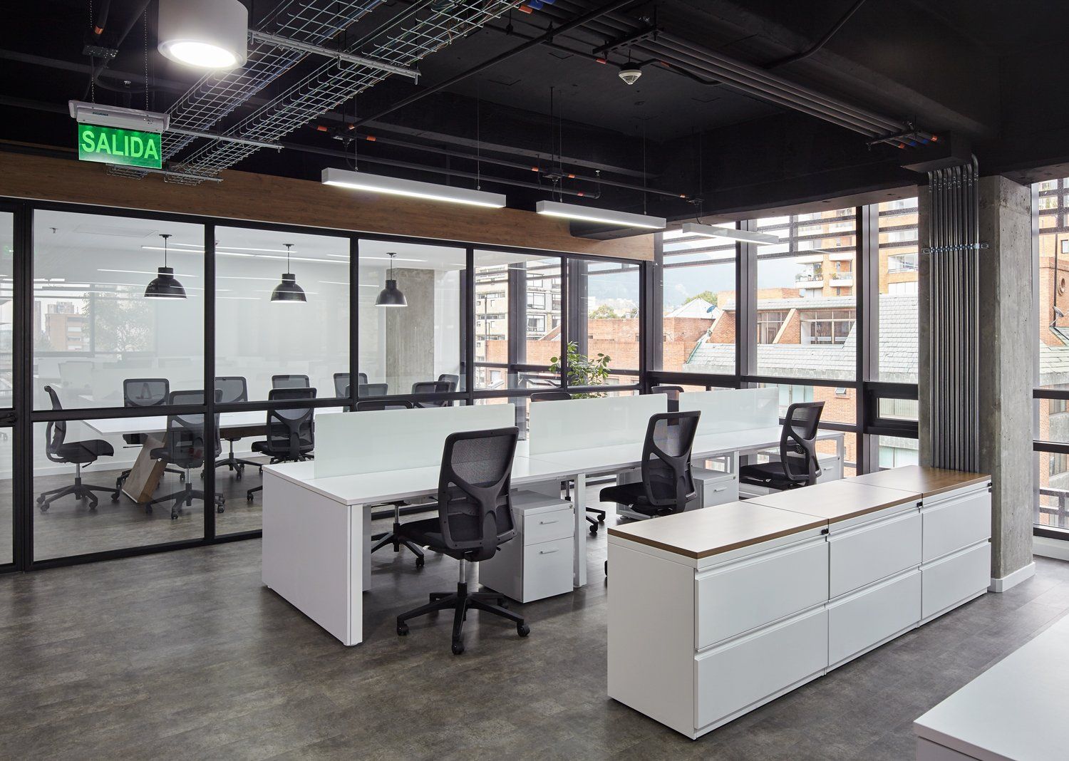proyecto arquitectonico en edificio de oficinas