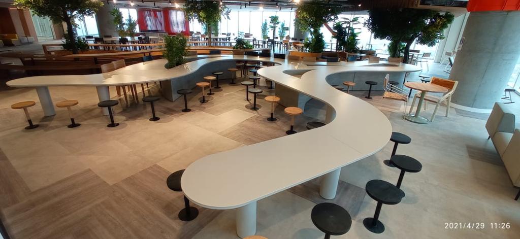 proyecto arquitectonico en espacio de oficinas