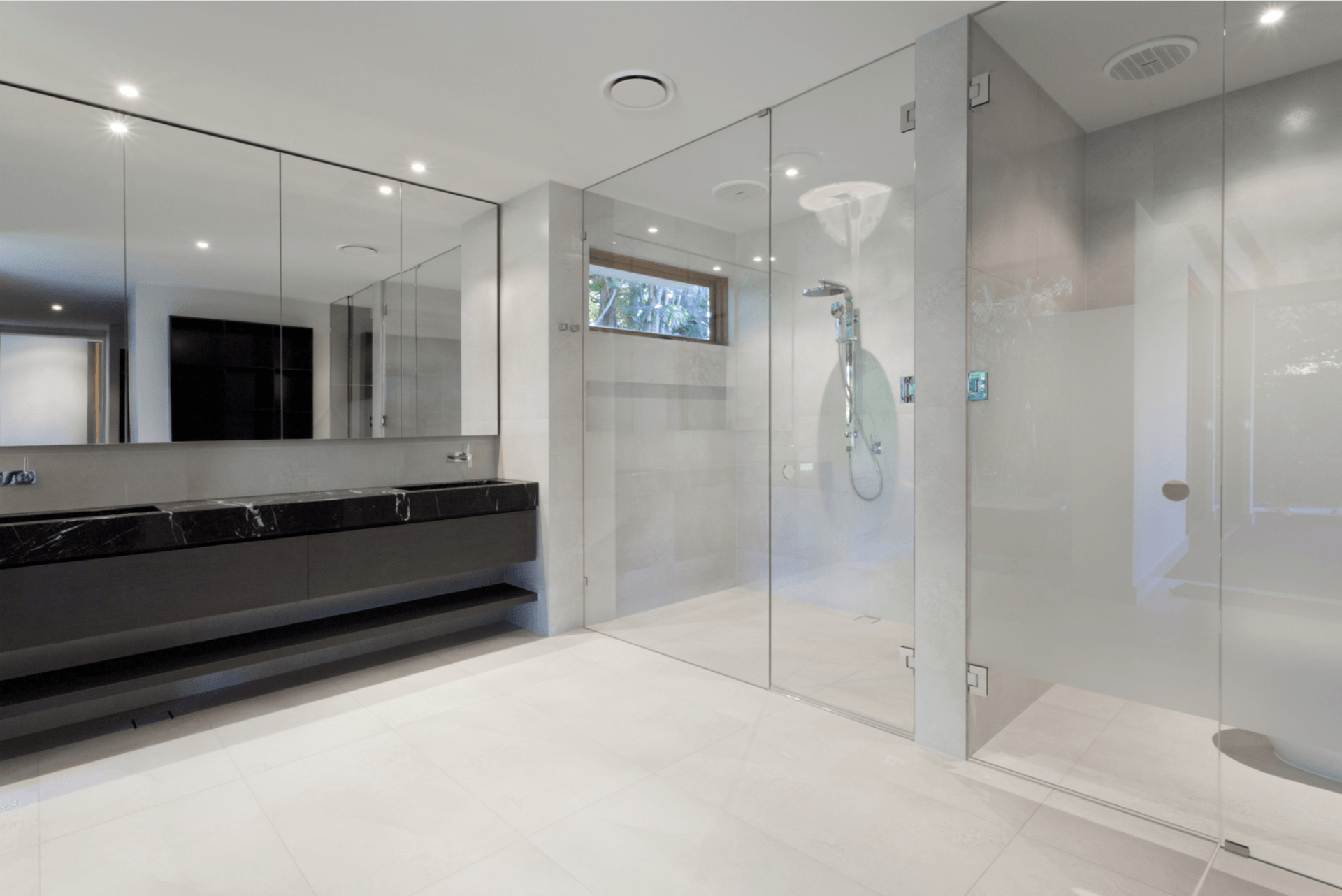 1 Frameless & Semi Frameless Shower Screens Central Coast