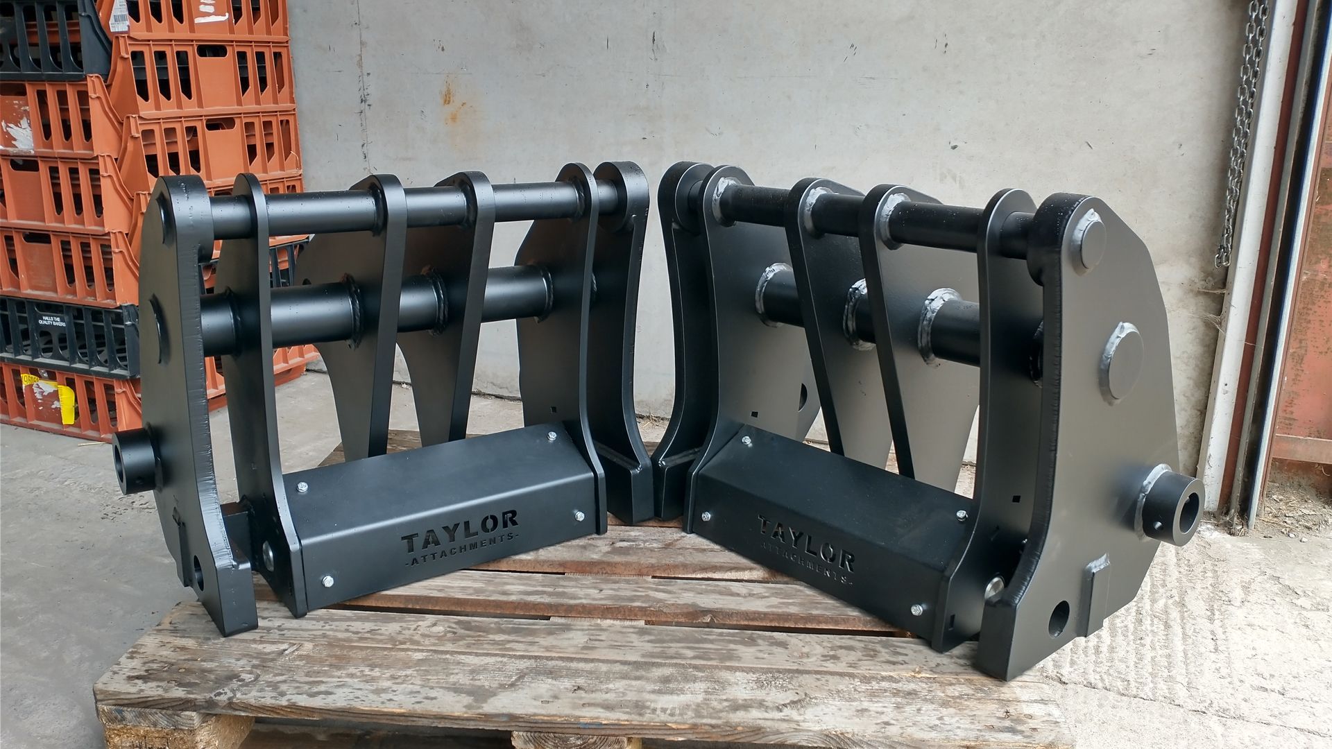REPLACEMENT HANDLER HEADSTOCKS