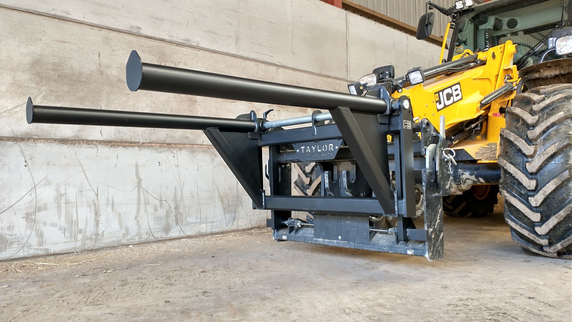 big bag lifter on JCB Telehandler