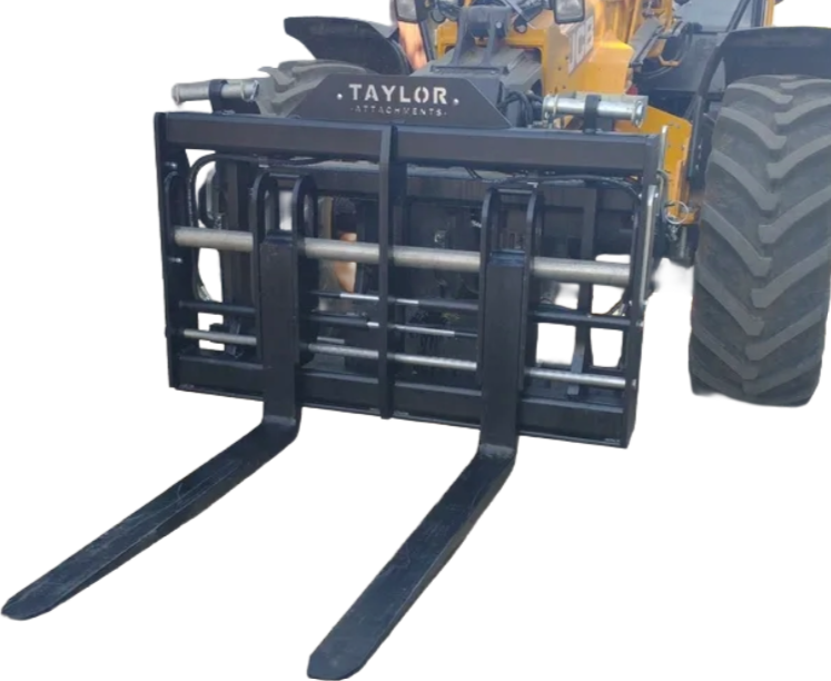 BAR TYPE HYDRAULIC FORK POSITIONER ON JCB TELEHANDLER