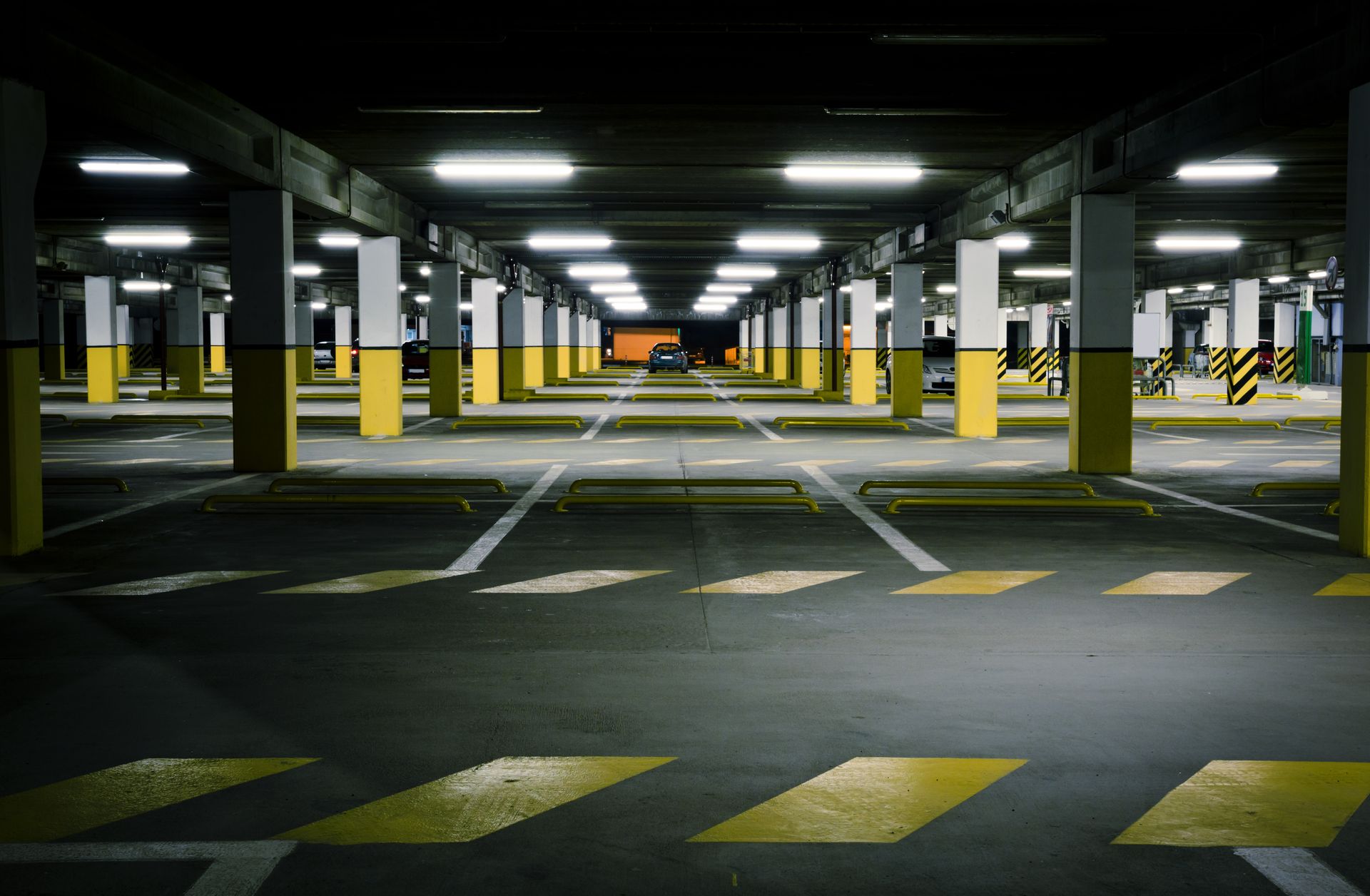 Parking Lot Maintenance & Striping
