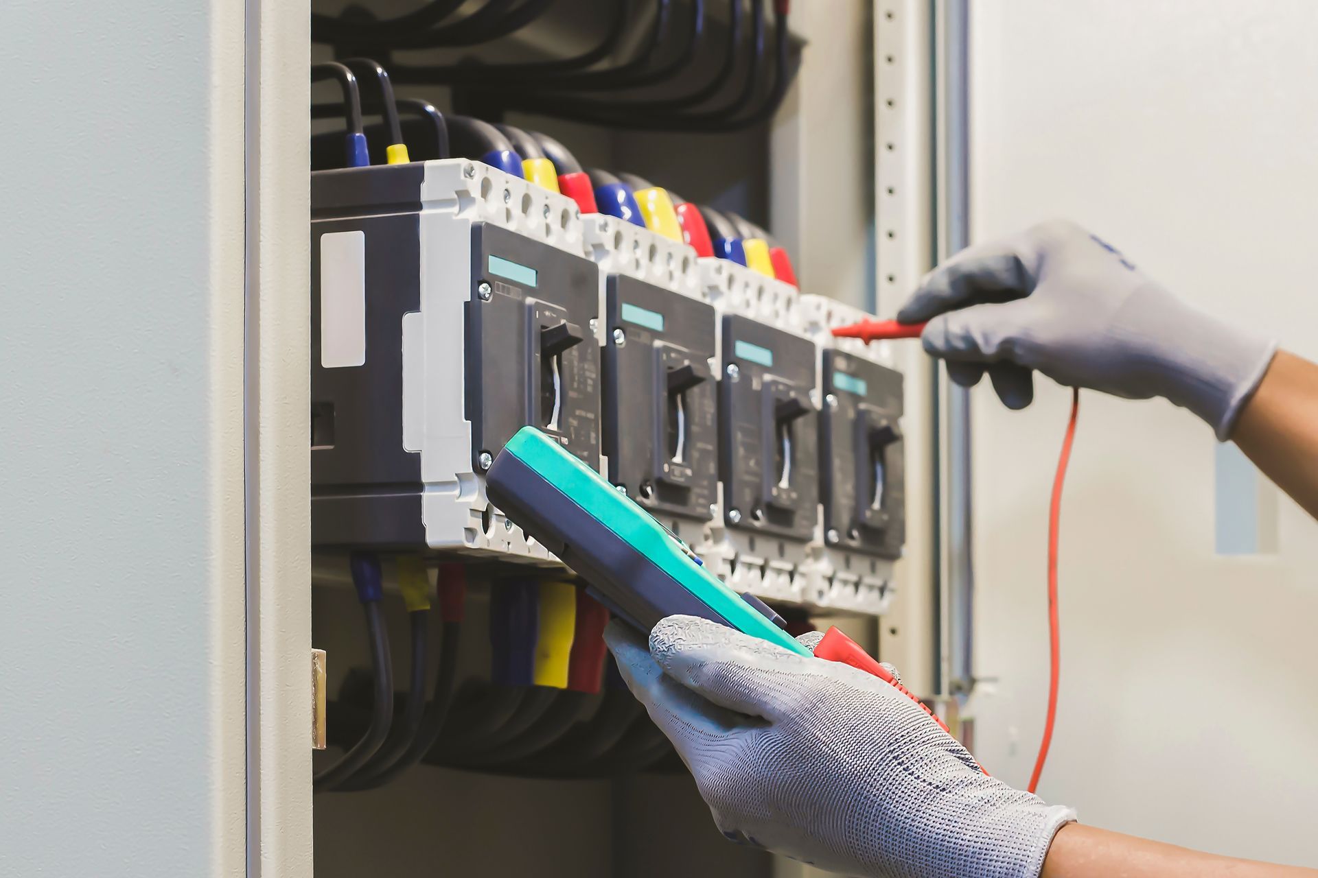 Facility Floor Support Programs