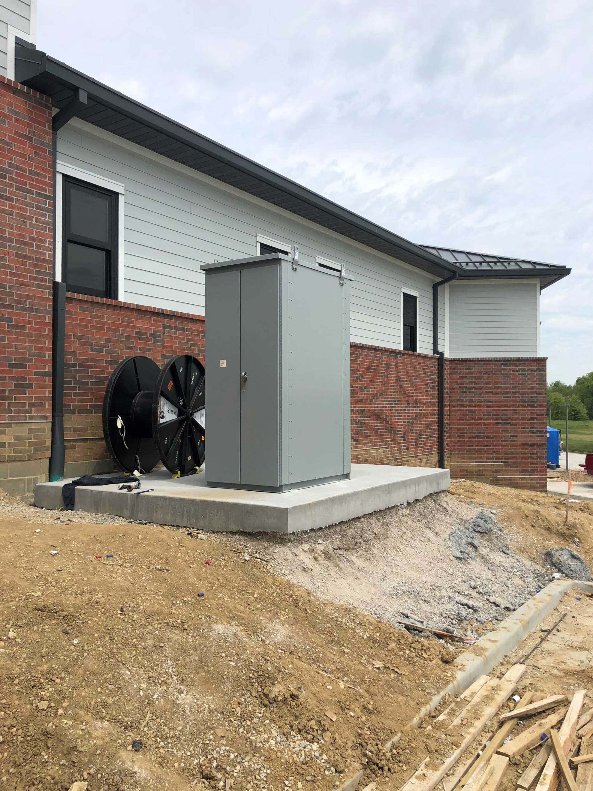 Commercial panel box — Lee’s Summit, MO — P&L Electric LLC