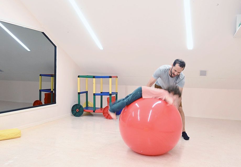 Einwegspiegel bei der Therapie