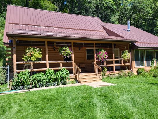 Brown Roof — Hillsboro, WI — BornConstruction