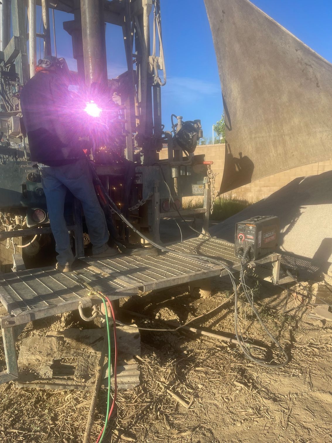 Welding water well pipe