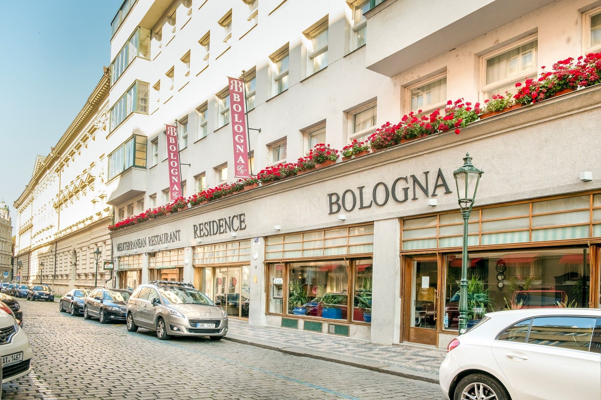 Edificio bianco: hotel 