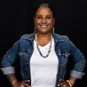 Tracy Loving Medicine Eyes Ramos of No Loose Braids