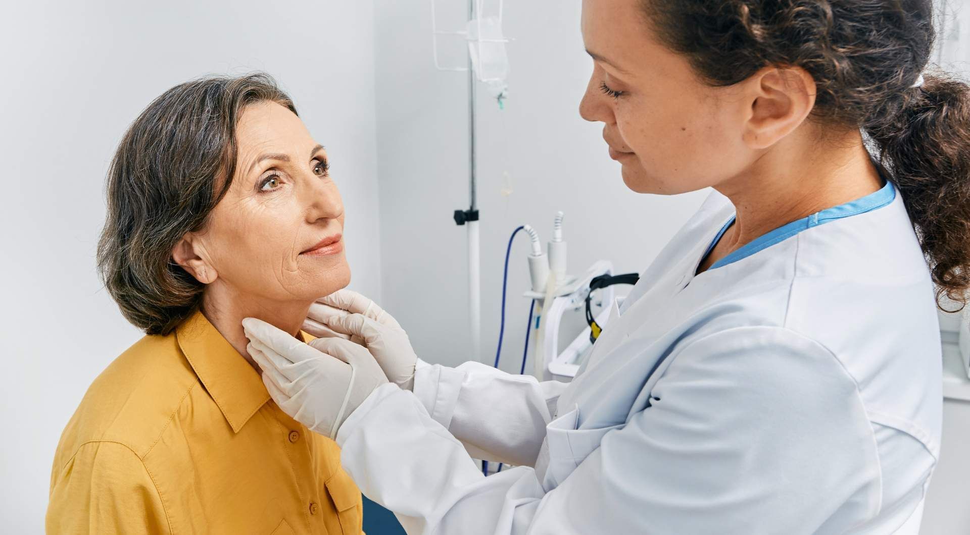 causes of hypothyroidism in females
