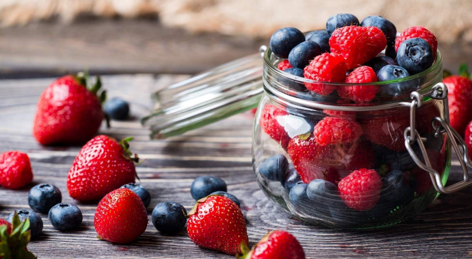 foods containing estrogen