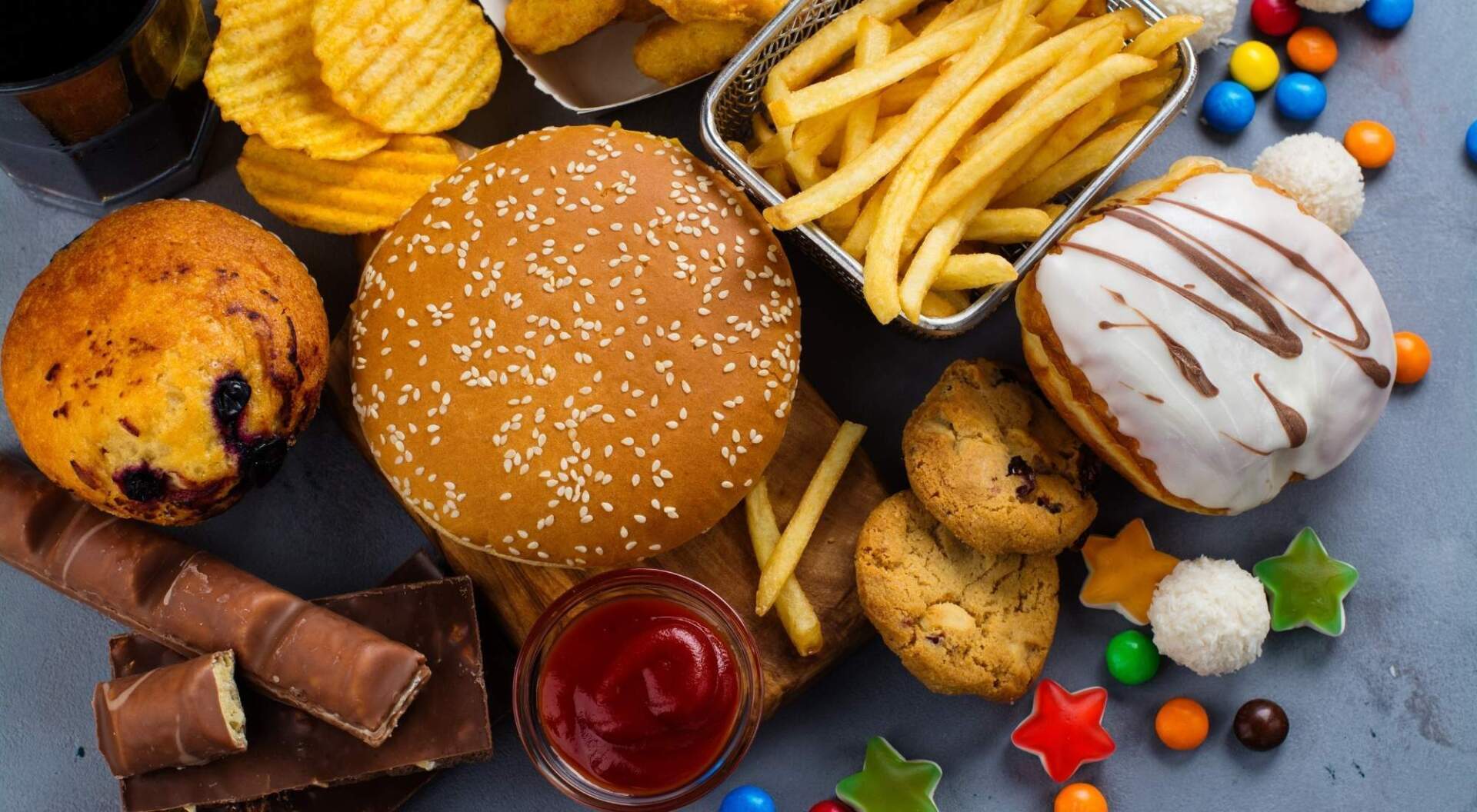 what foods trigger hormonal acne