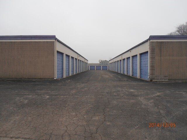 Storage Rooms — Loves Park, IL — AAA Windsor Storage