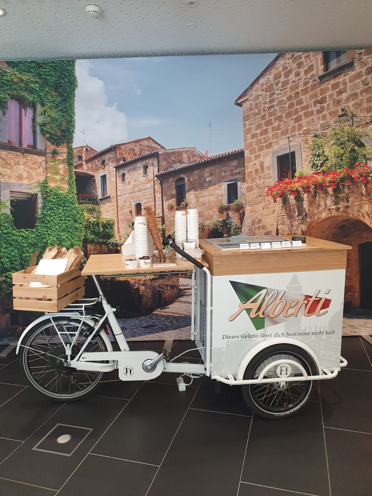 Luca Alberti EisBike