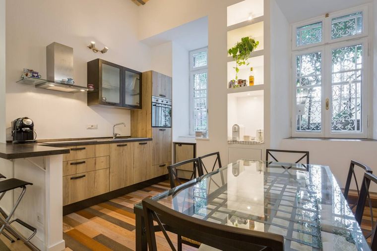 gray kitchen