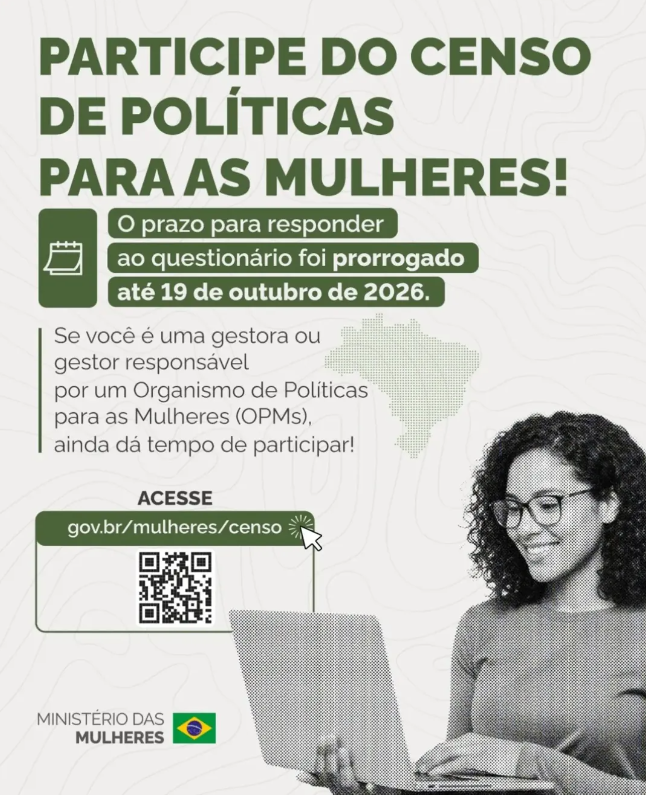 Cartaz verde do Governo: “Participe do Censo de Políticas para as Mulheres”, com código QR e mulher no laptop.