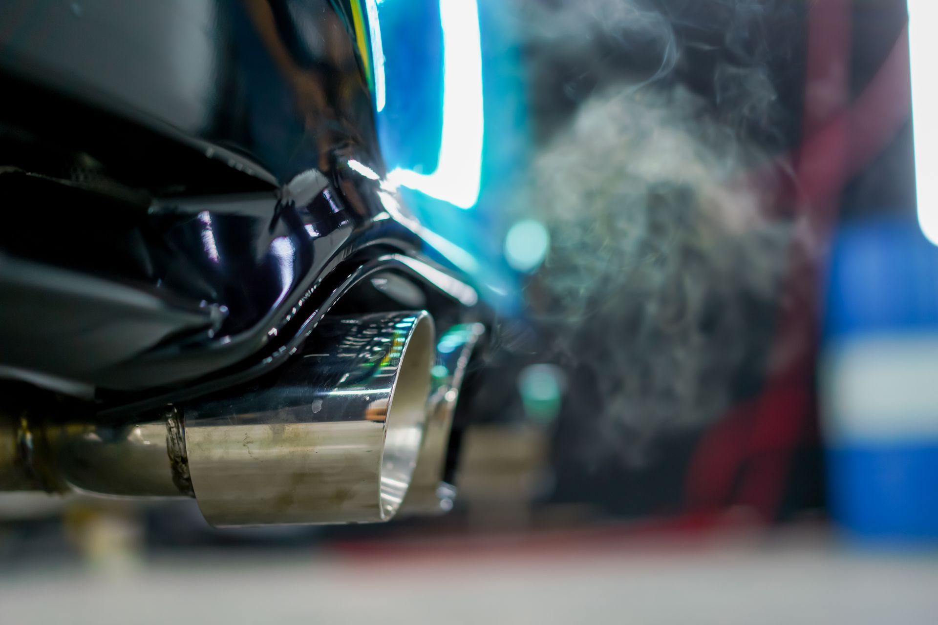 Why Is Your Car Blowing White, Blue, or Black Exhaust Smoke? | 808 Automotive