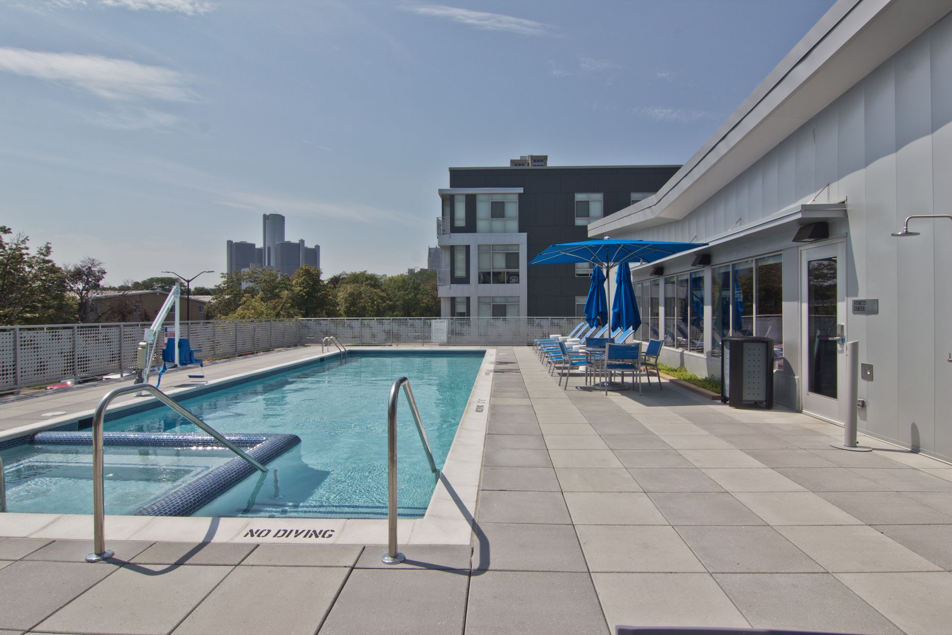 DuCharme Place - outdoor pool