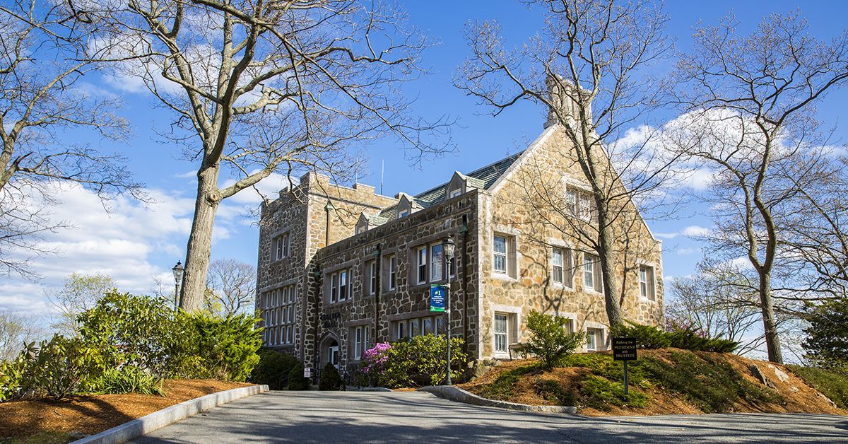 Endicott College