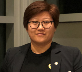 Julie Zhu