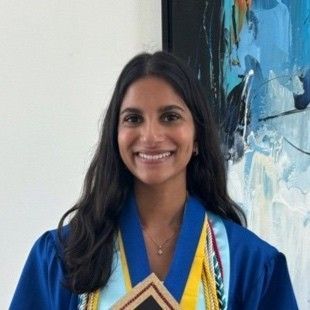 Nina Fernandes