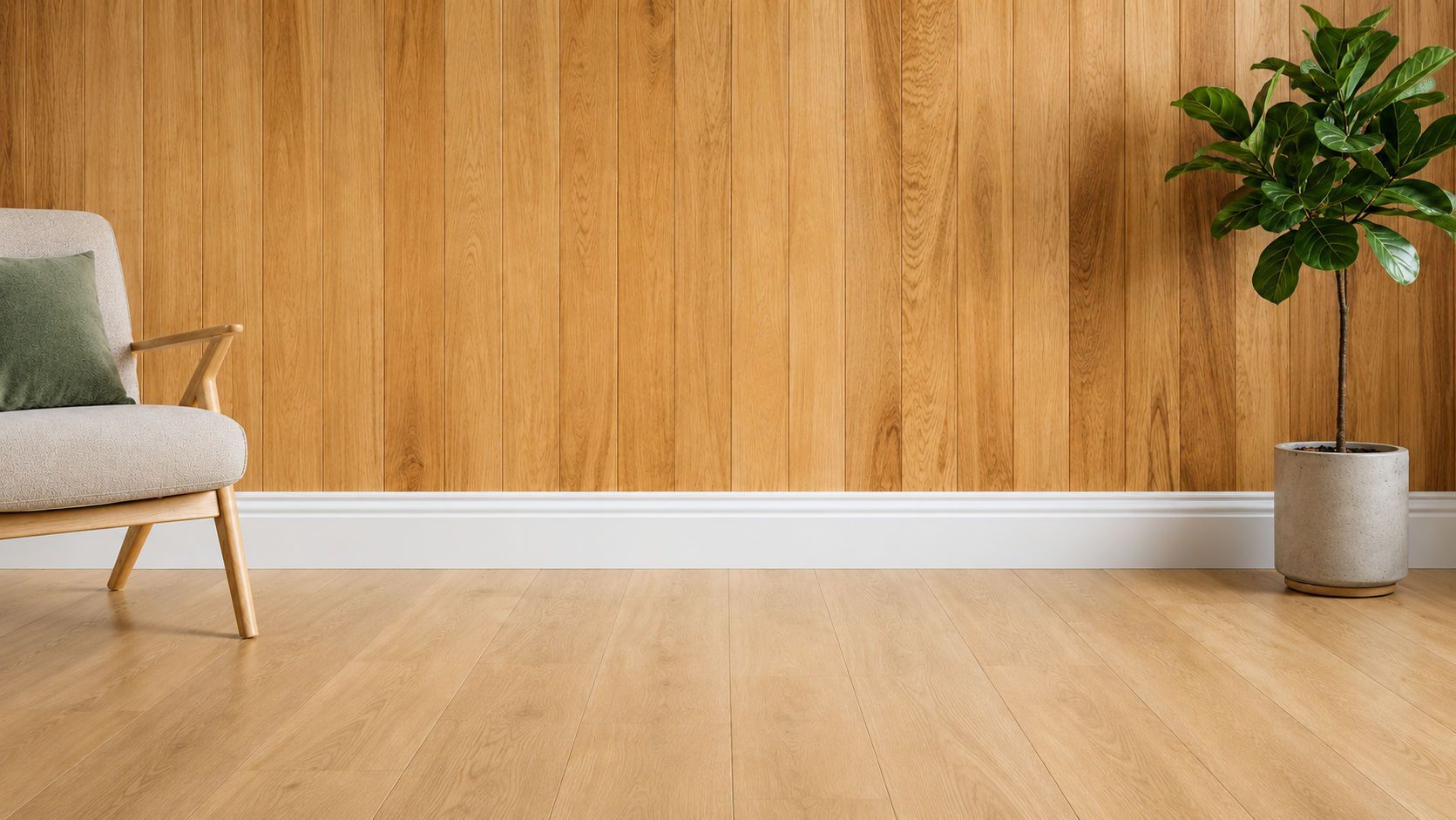 Room with pine skirting