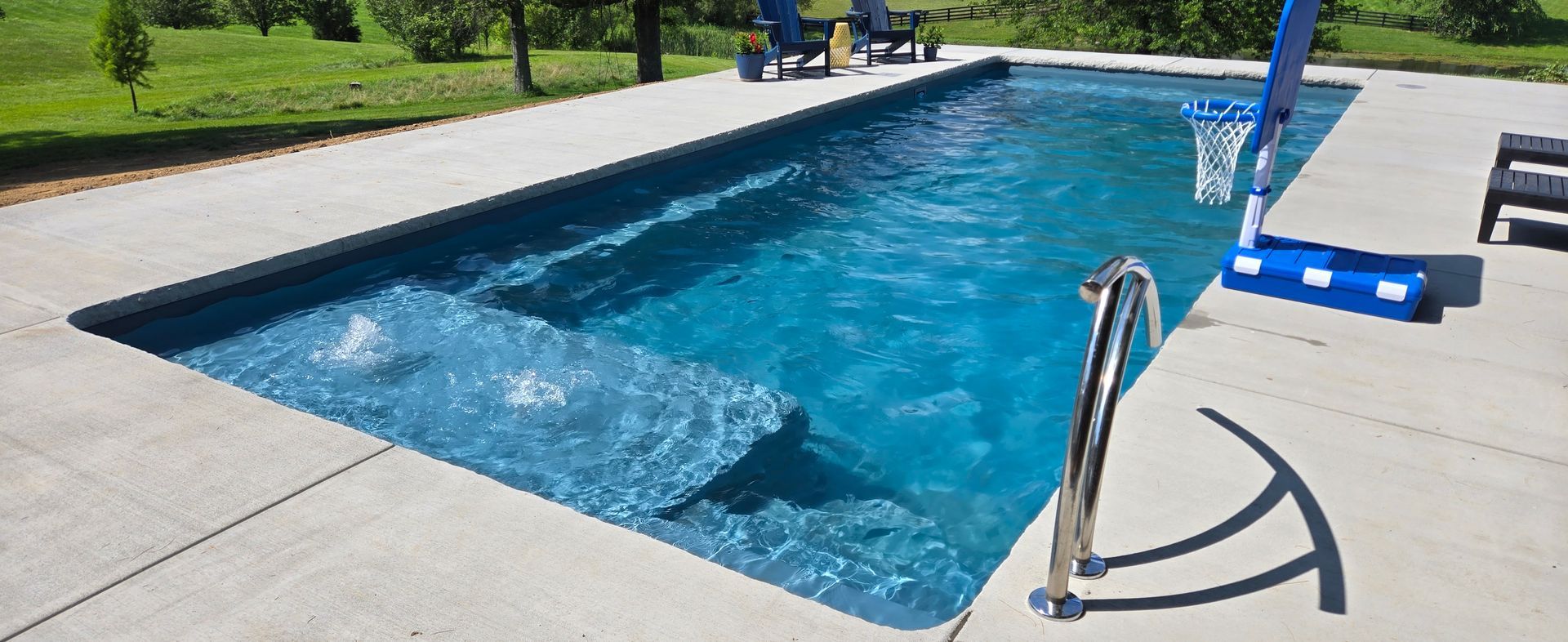 Weekly pool services