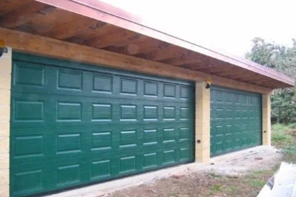 Infisso in alluminio-legno con dettaglio del telaio