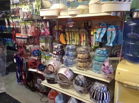 Pet shop — Abilene, KS — Paws -N-Claws