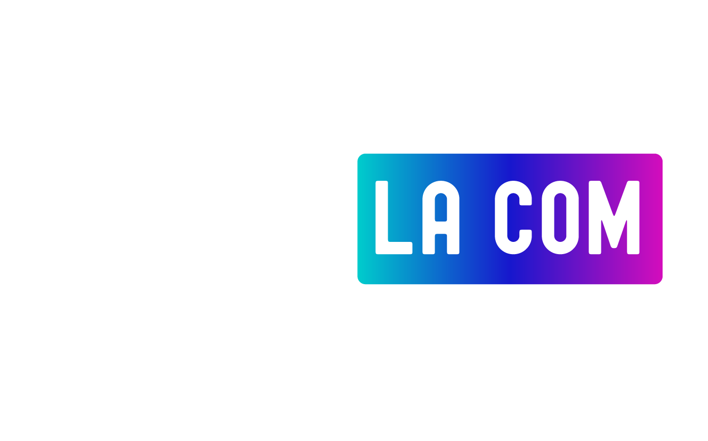 Le logo la com est un rectangle aux couleurs de l'arc-en-ciel avec les mots la com dessus.