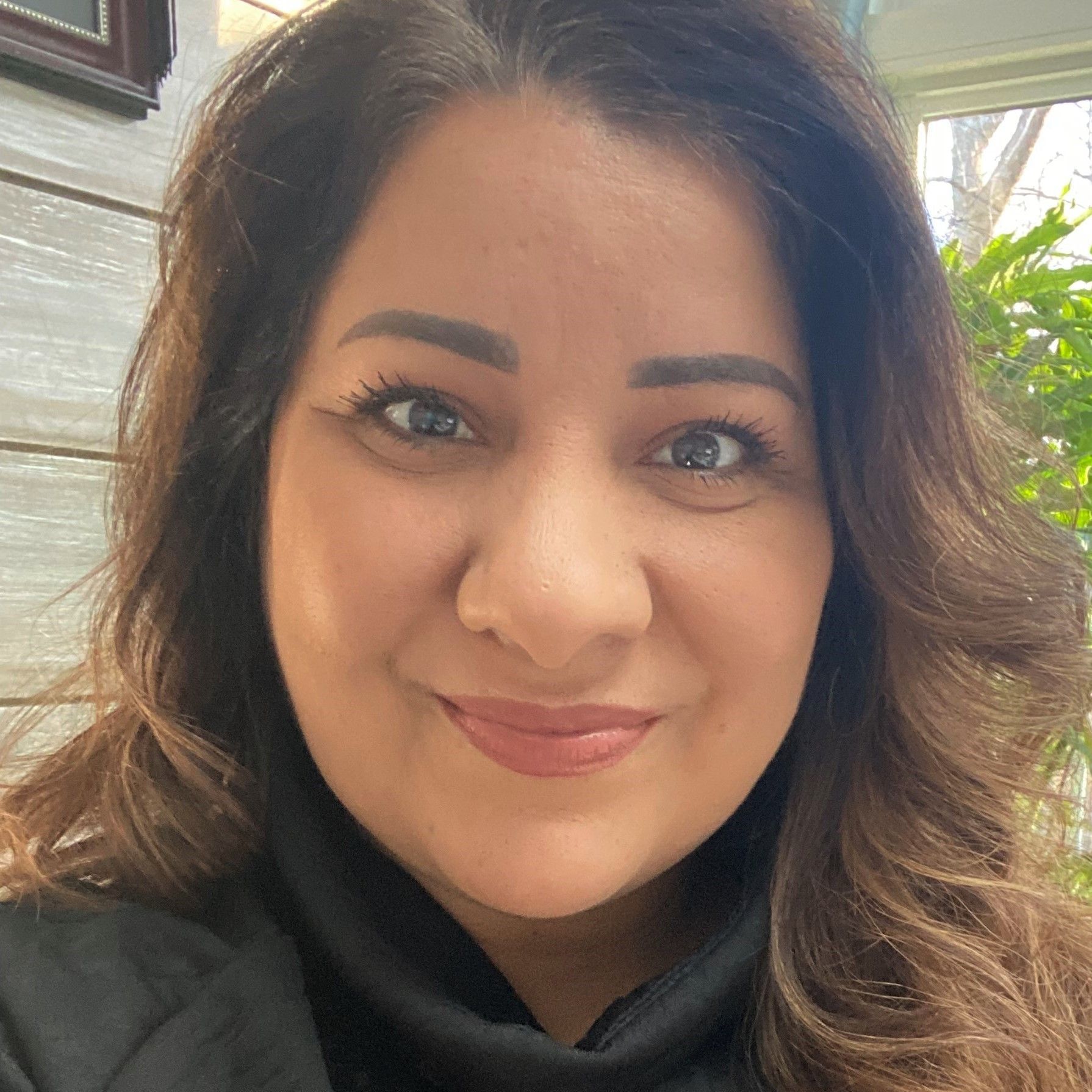 Maria Valencia headshot