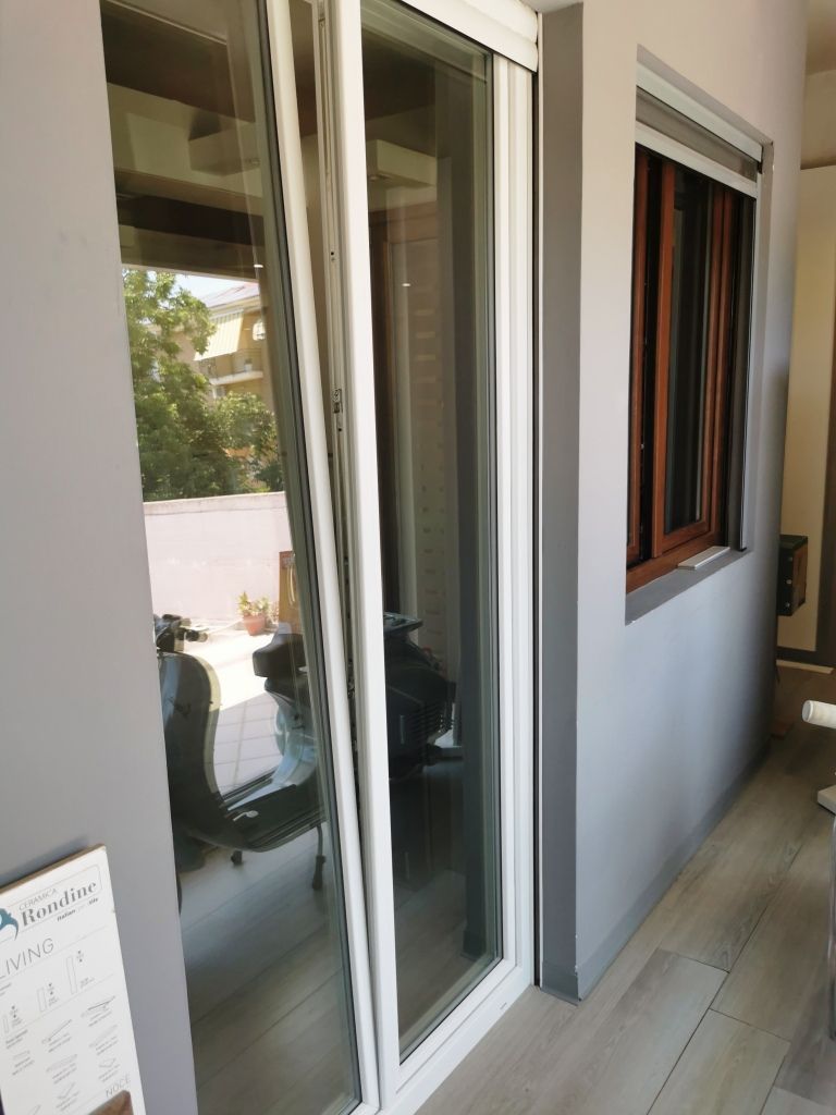 infissi su misura Edilbiz Nusco Porte a Castel San Giorgio (SA)