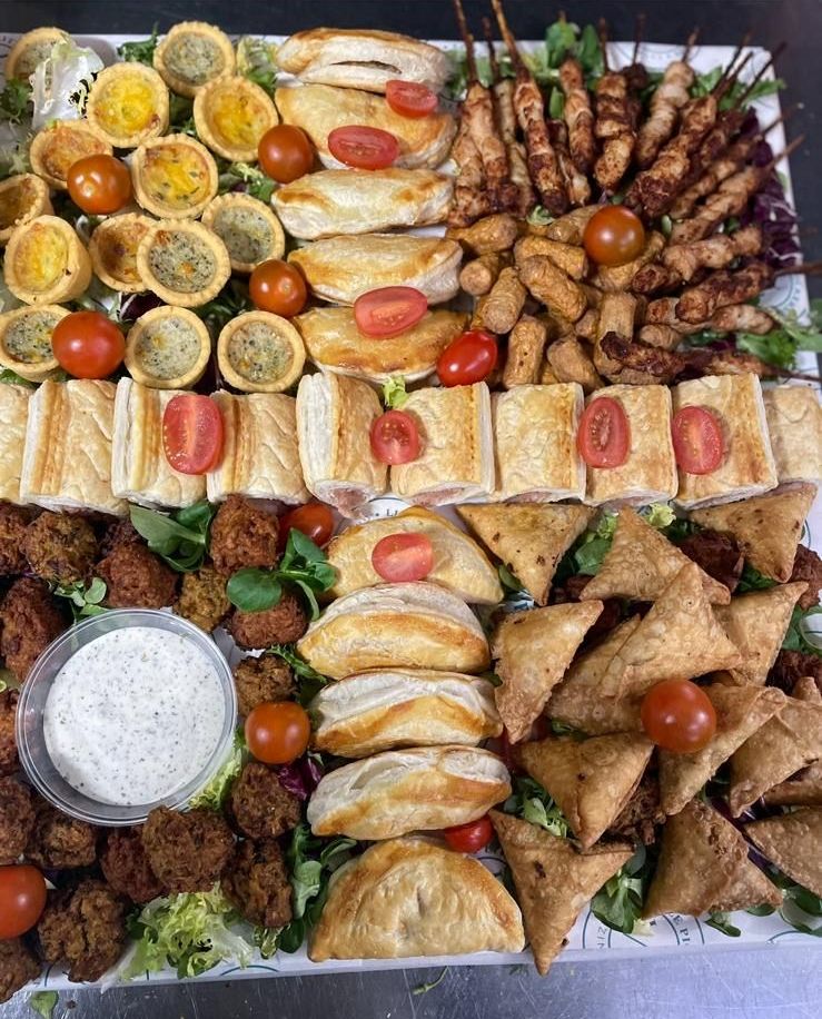 Traditional Buffets - Little Pickers Grazing