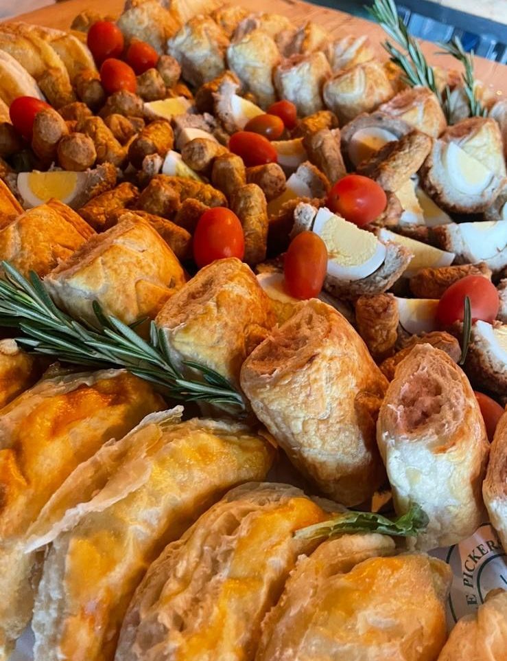Traditional Buffets - Little Pickers Grazing