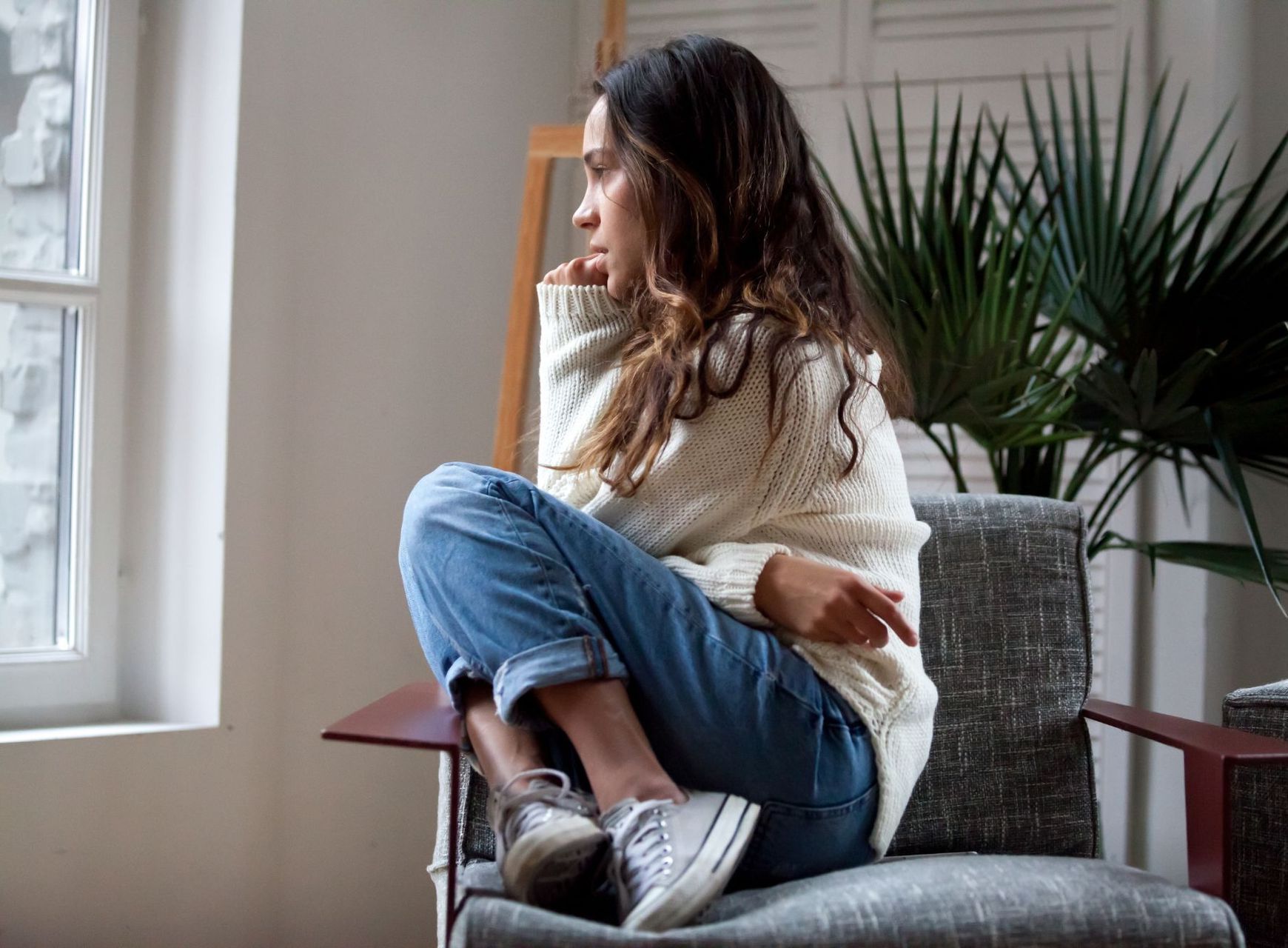 young woman experiencing anxiety and mental health troubles