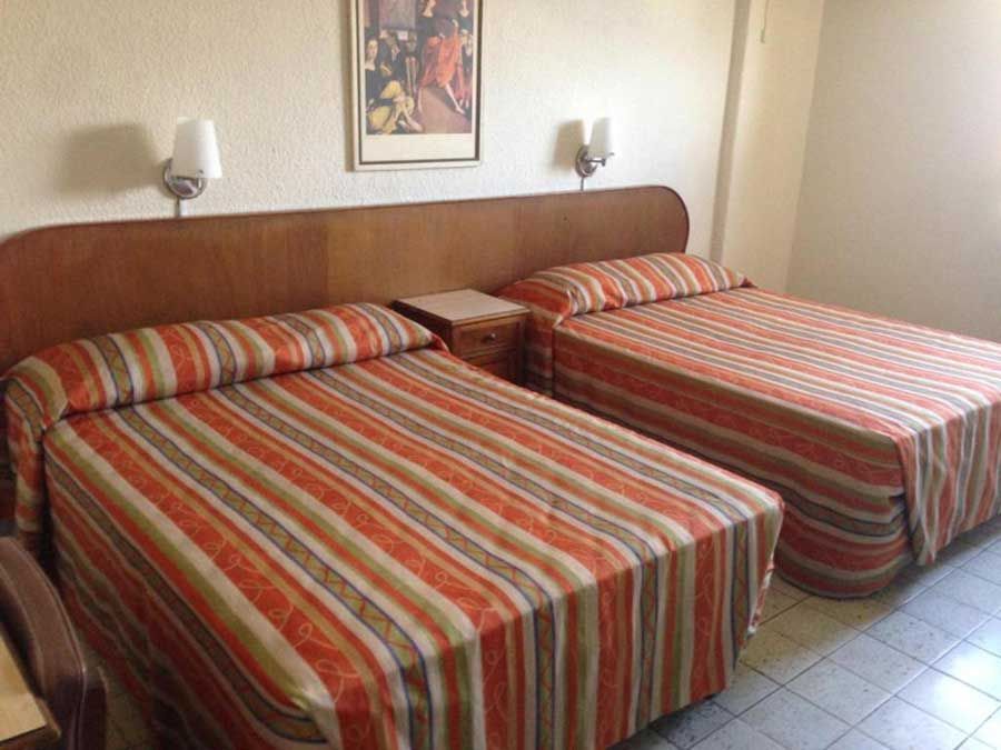 HOTEL LORENA