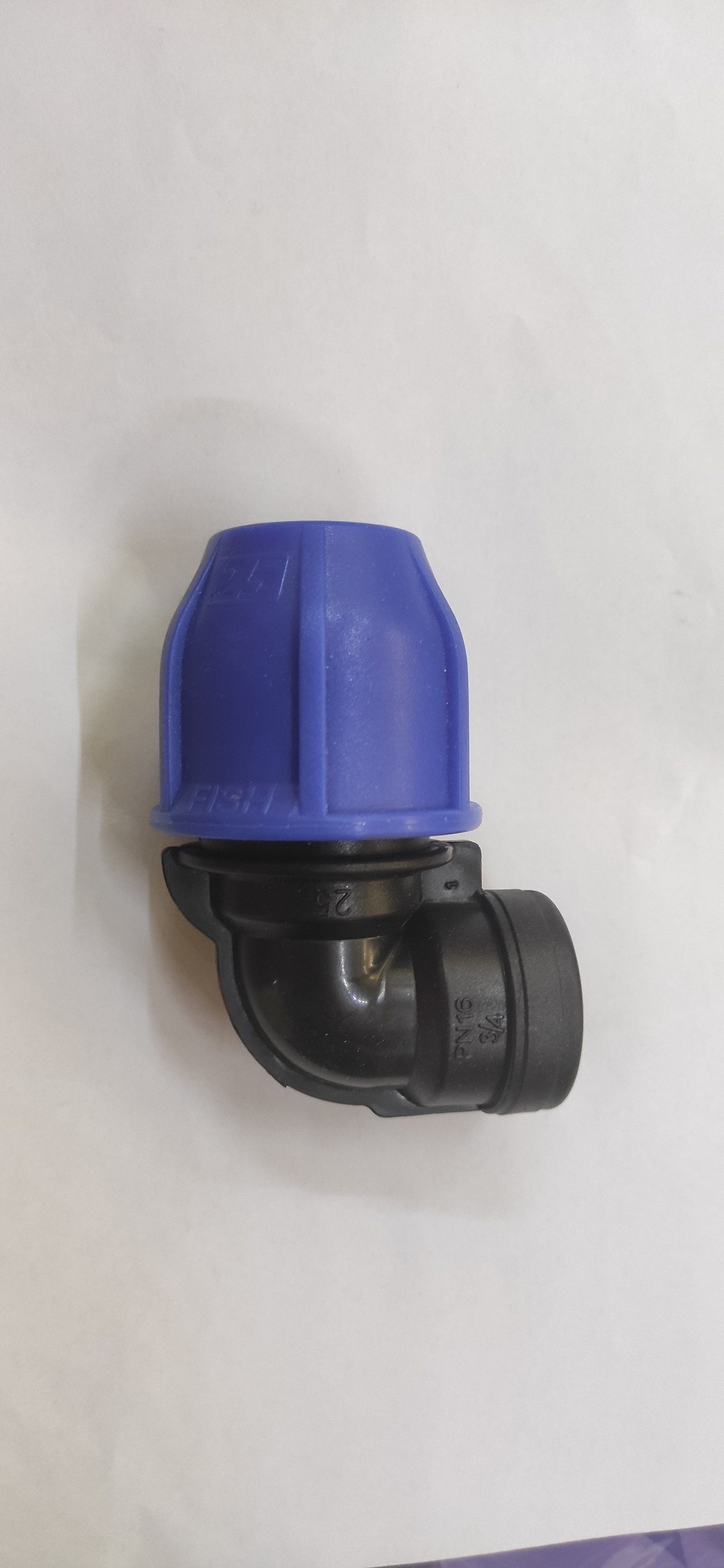 CURVA RACCORDO FEMMINA 25 X 3.4''