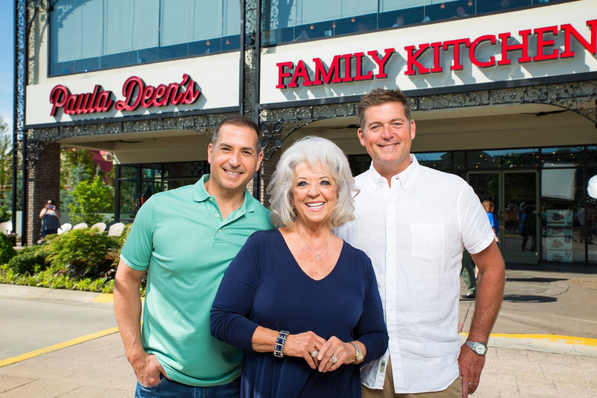 OWA Announces Closure of Paula Deen's Kitchen