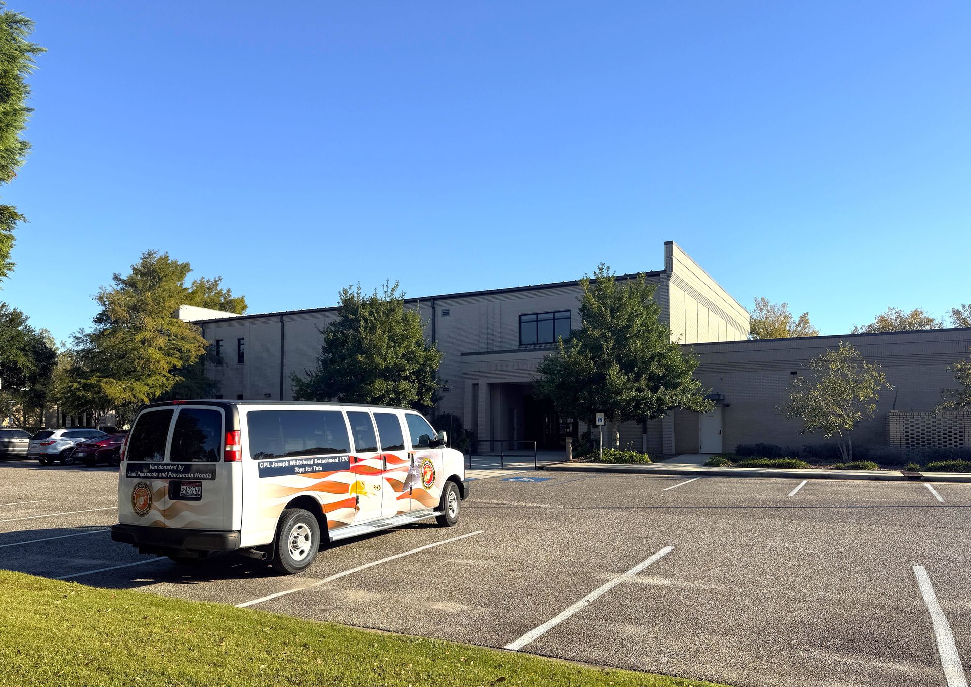 Toats Tos Foley Donates Space to South Baldwin Toys for Tots Campaign
