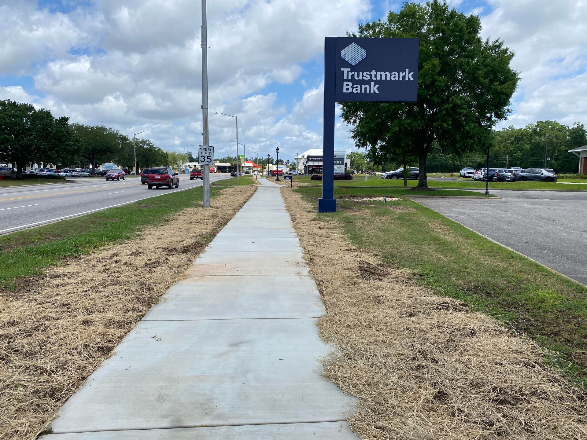 Foley Adds New Sidewalks Along Hwy 59