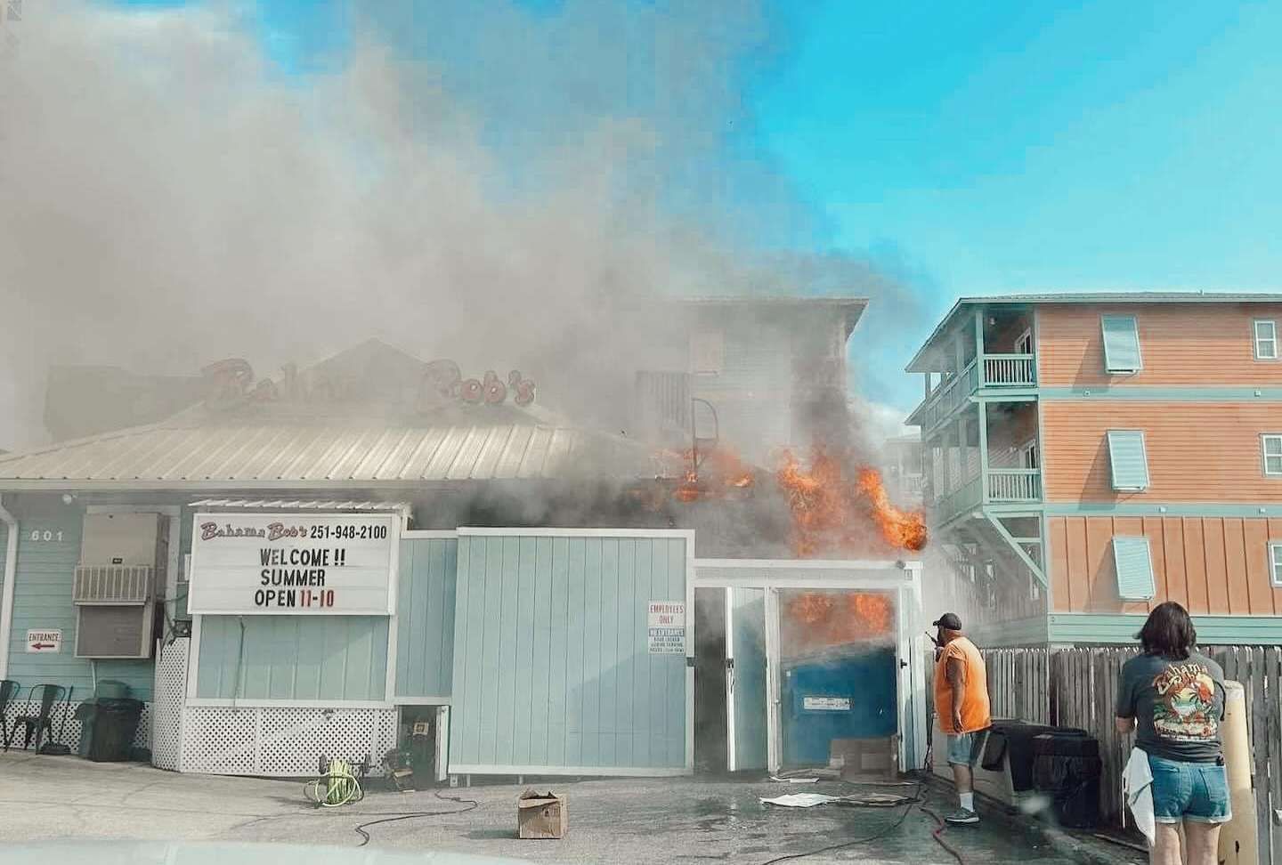 Bahama Bob's in Gulf Shores catches fire