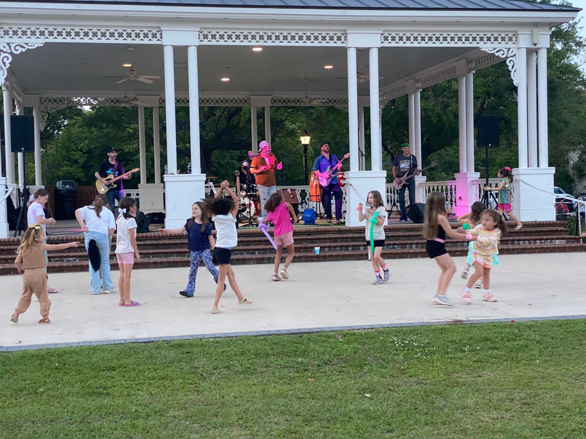 Concerts in Heritage Parks are one of the attractions described in WorldAtlas’s including Foley in the listing of “10 Best Places to Call Home on the Gulf Coast.”