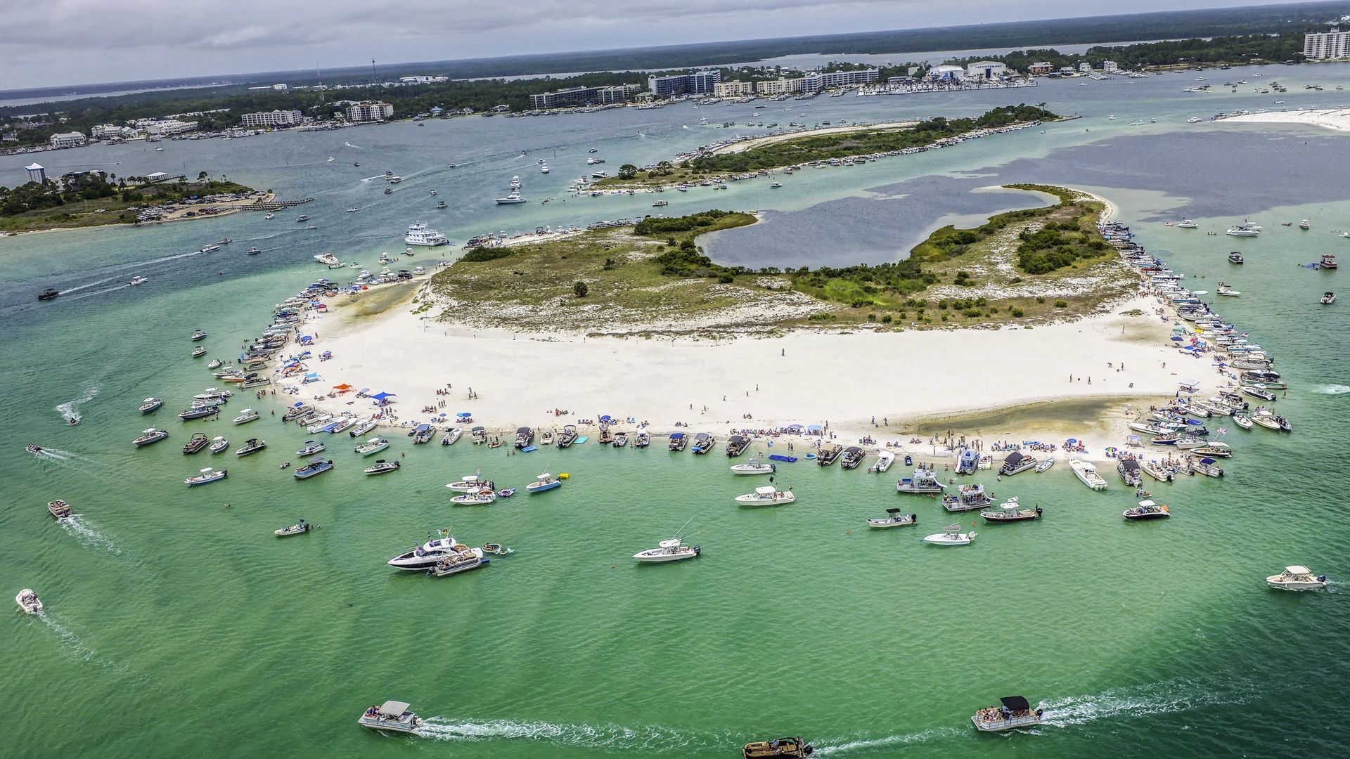 The Fourth of July Holiday is a Busy Boating Weekend in Orange Beach