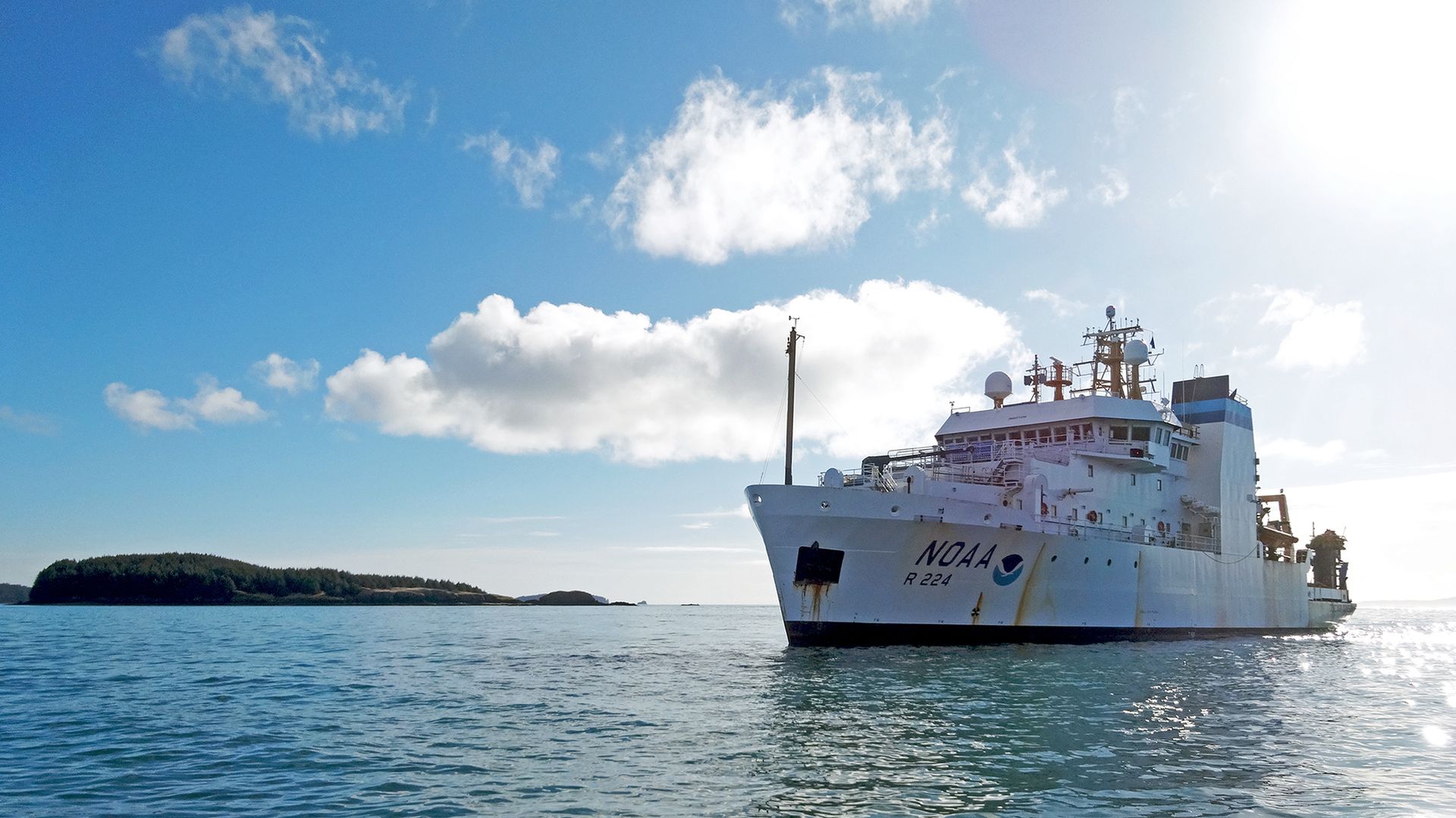 NOAA  Ship