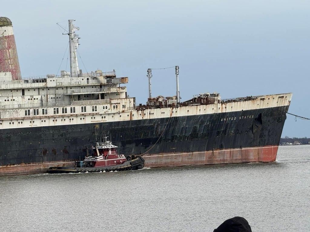 SS United States Ship Heads to Gulf Coast