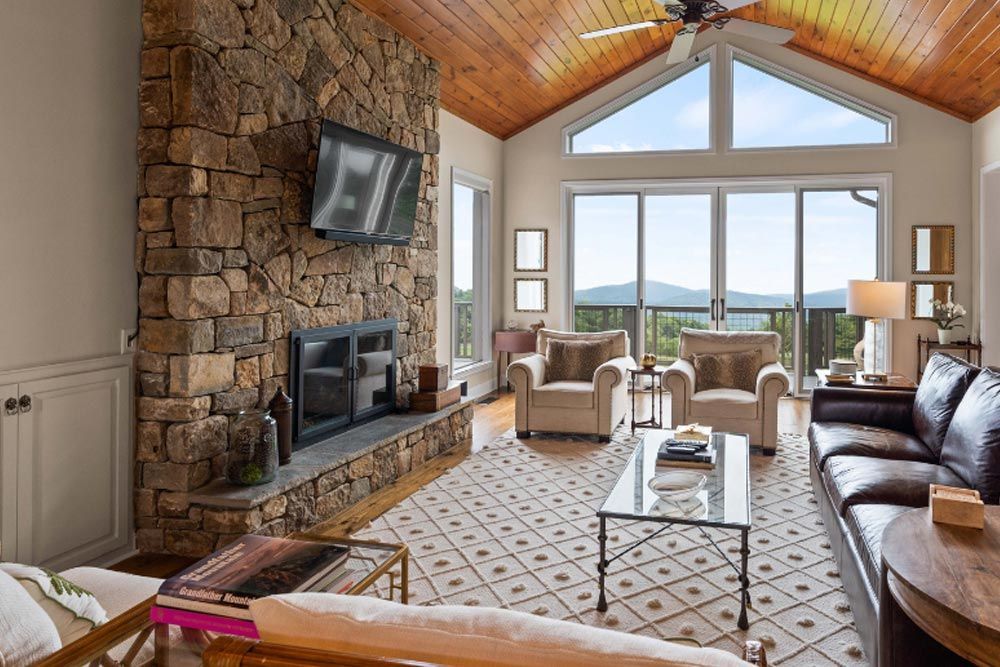 Living Room With An Indoor Fireplace In Nashville, TN
