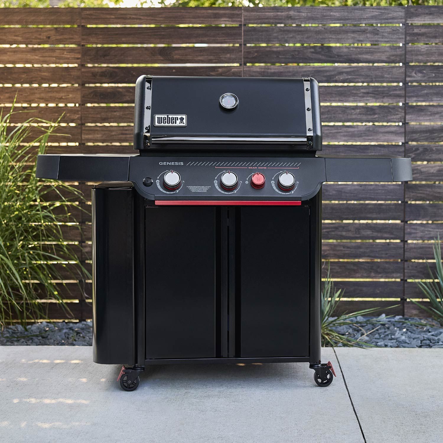 Weber Grills E-Gas Grill Stealth Edition Liquid Propane