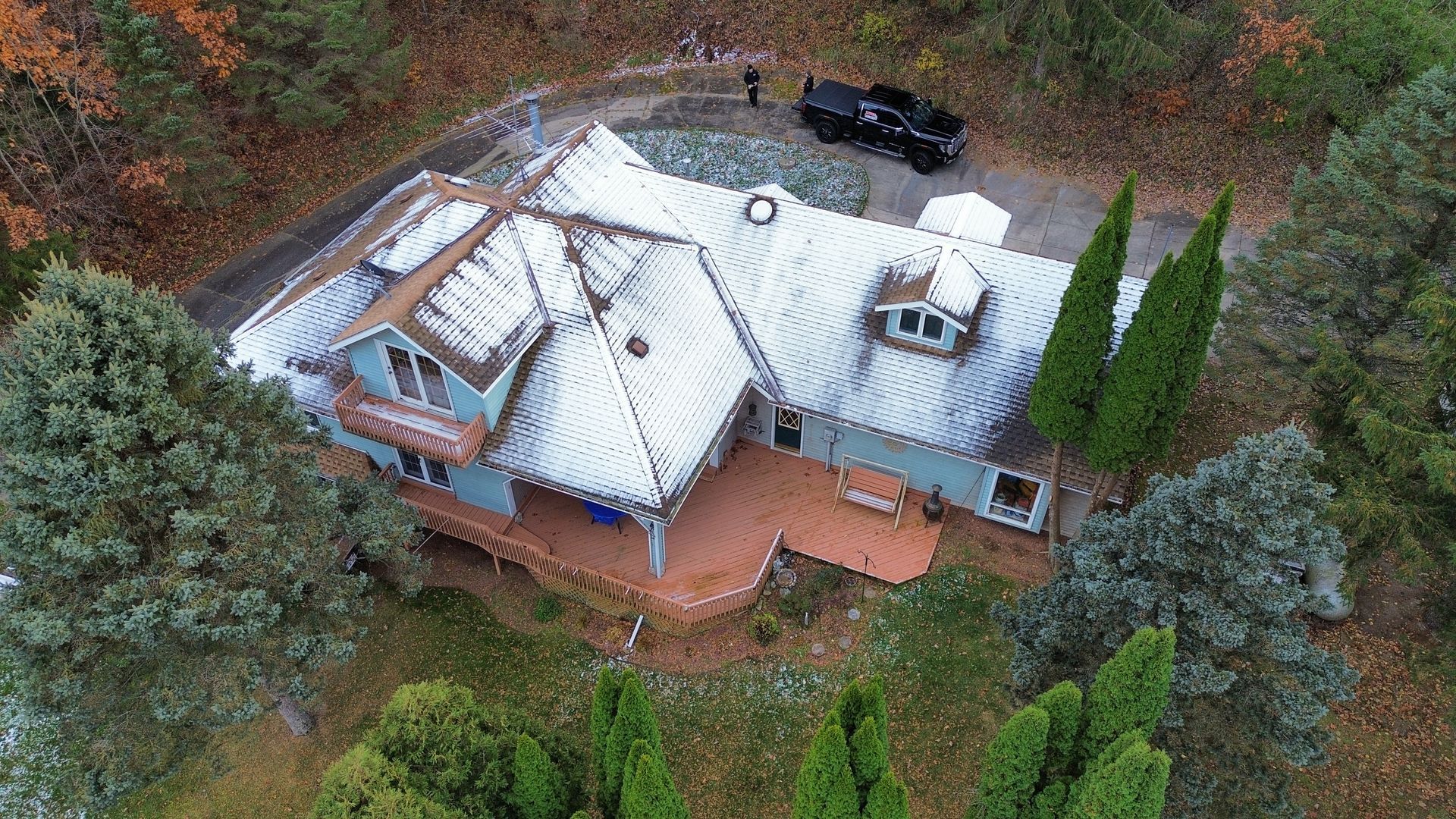 Ice Dams, Roof Damage, Winter roof replacement Janesville Wisconsin.