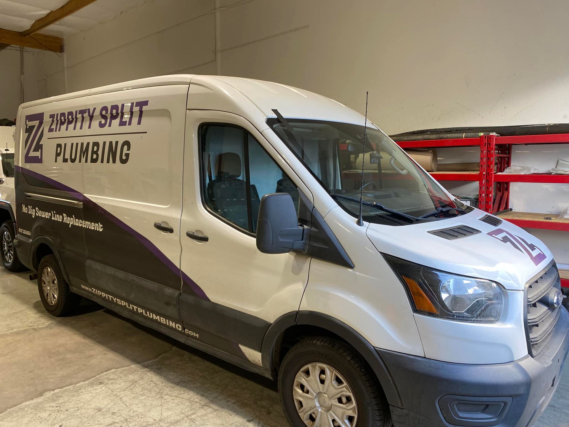 Mobile fleet vehicle glass repair in Phoenix, AZ Mobile fleet vehicle glass repair in Phoenix, AZ